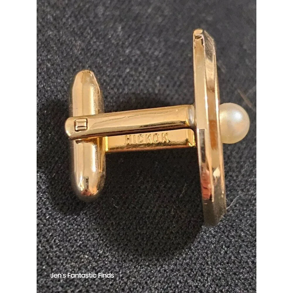 Hickok Mens‎ Gold-Tone & Faux Pearl Oval Cufflinks U.S.A. Made